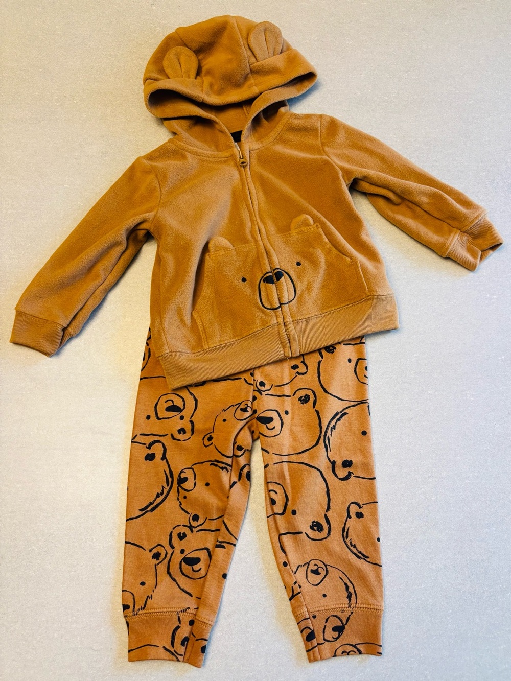 Carter’s Outfit